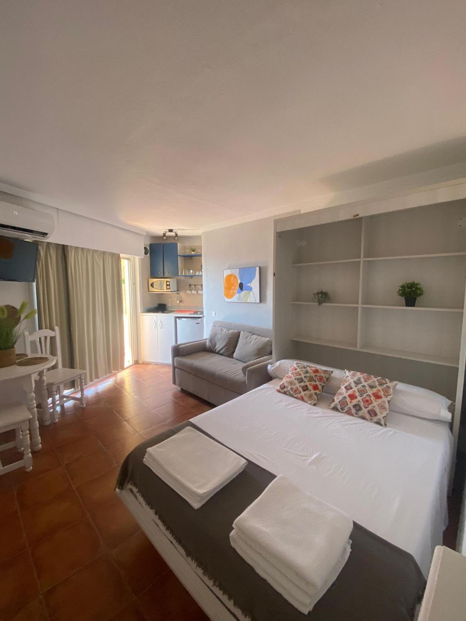 Apartamentos Benalmadena Toni Exteriér fotografie